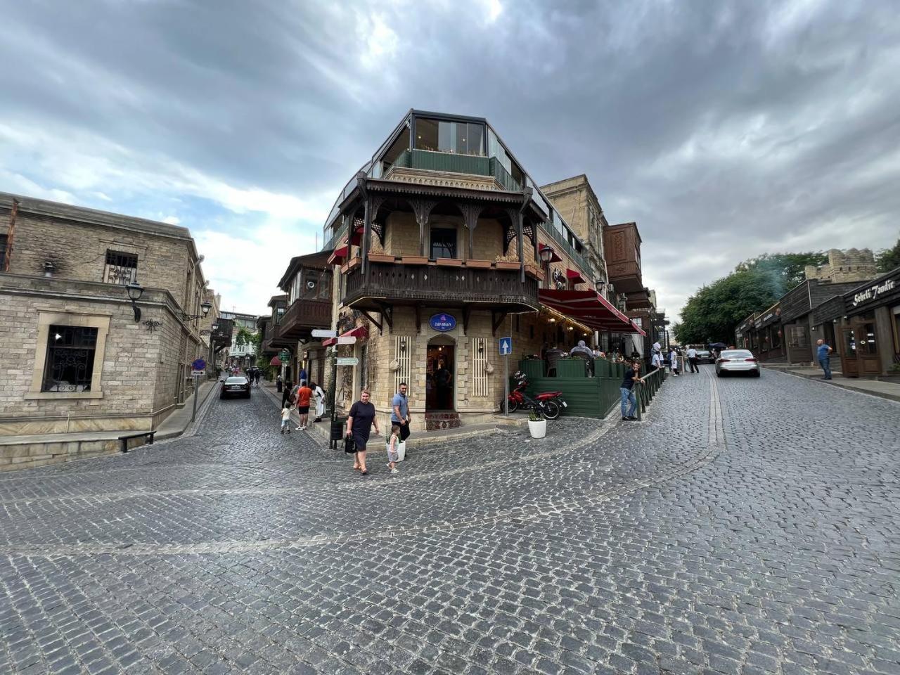 Sweet And Comfort Apartment In The Old City Icheri Sheher Баку Екстер'єр фото
